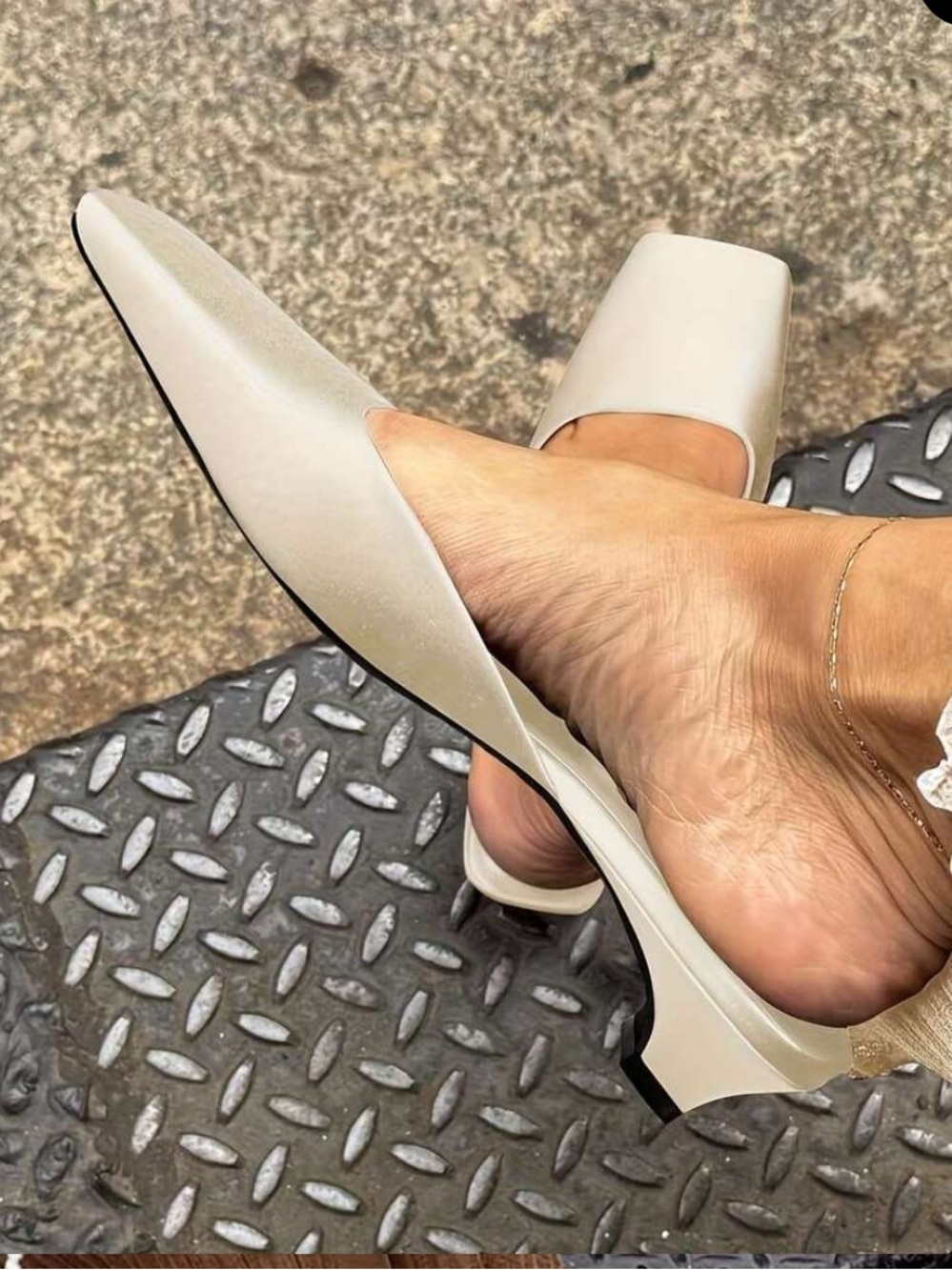NWOT Mules Low Kitten Heel Closed Square Toe Slip On Dress Shoes sz 10 (big 9.5) - Picture 2 of 6